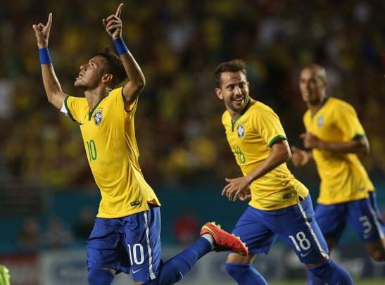 Fotos da vitória do Brasil sobre a Colômbia por 1 a 0 em Miami