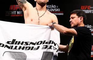 Imagens da pesagem e encaradas do UFC em Braslia - Igor Arajo