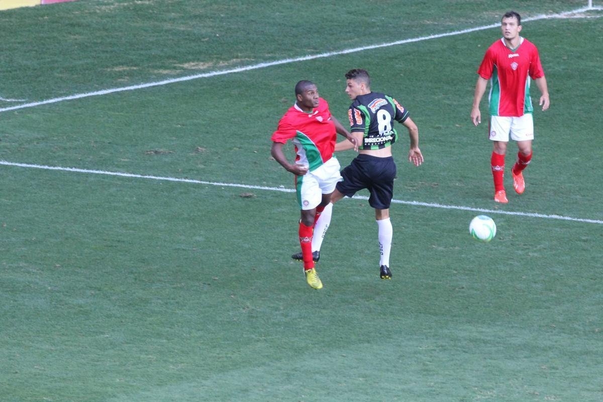 Coelho no resistiu  equipe de Varginha e segue em queda livre na Srie B