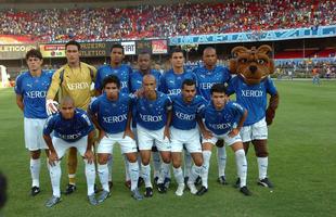 A boa sequncia do Cruzeiro contra o Atltico comeou no jogo seguinte  goleada sofrida por 4 a 0, na final do Estadual de 2007. O clube celeste entrou em campo com uma equipe alternativa e derrotou o rival por 2 a 0, mas o resultado no foi suficiente para garantir o ttulo.