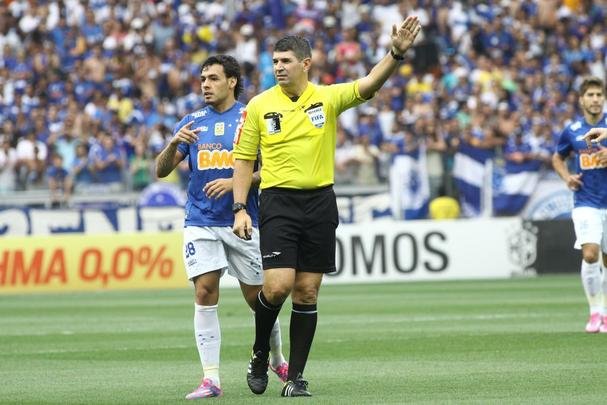 Fotos do clssico entre Cruzeiro e Atltico, no Mineiro, pela 23 rodada do Brasileiro
