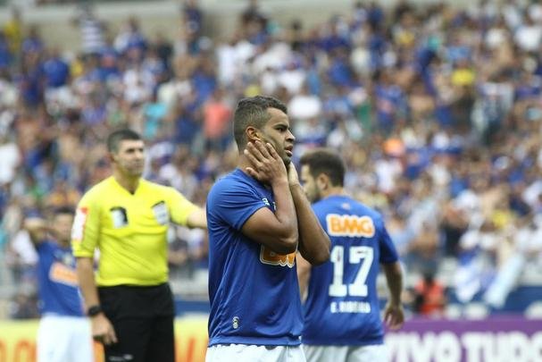 Fotos do clssico entre Cruzeiro e Atltico, no Mineiro, pela 23 rodada do Brasileiro