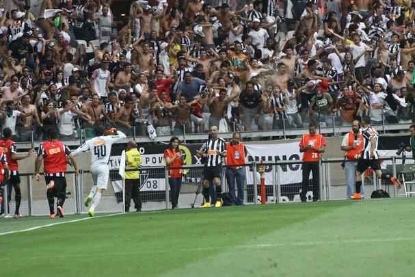 Fotos do clssico entre Cruzeiro e Atltico, no Mineiro, pela 23 rodada do Brasileiro