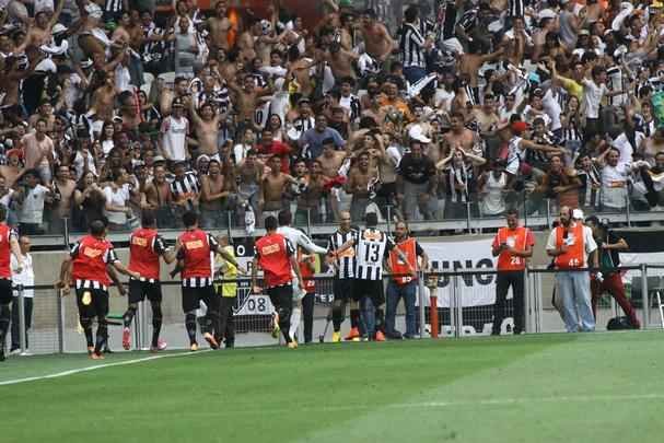 Fotos do clssico entre Cruzeiro e Atltico, no Mineiro, pela 23 rodada do Brasileiro