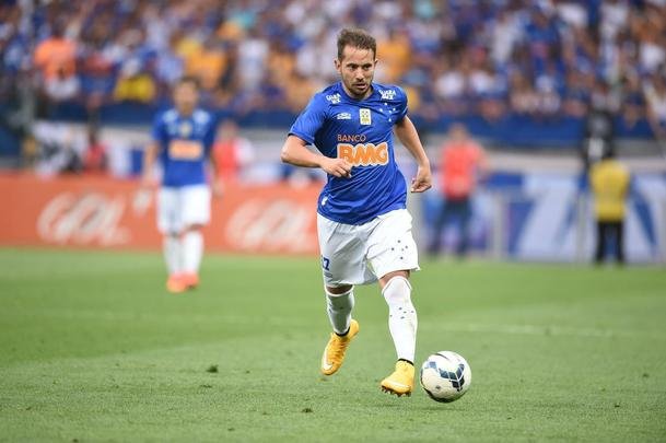 Fotos do clssico entre Cruzeiro e Atltico, no Mineiro, pela 23 rodada do Brasileiro