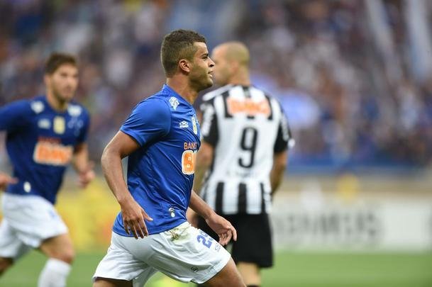 Fotos do clssico entre Cruzeiro e Atltico, no Mineiro, pela 23 rodada do Brasileiro