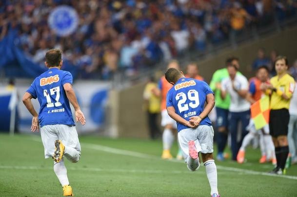 Fotos do clssico entre Cruzeiro e Atltico, no Mineiro, pela 23 rodada do Brasileiro