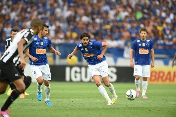 Fotos do clssico entre Atltico e Cruzeiro, no Mineiro, pela 23 rodada do Brasileiro