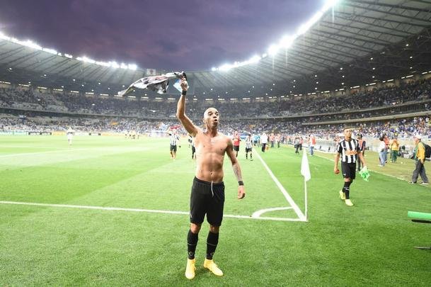 Fotos do clssico entre Atltico e Cruzeiro, no Mineiro, pela 23 rodada do Brasileiro