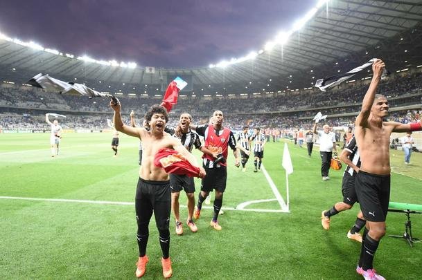 Fotos do clssico entre Atltico e Cruzeiro, no Mineiro, pela 23 rodada do Brasileiro