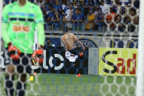 Fotos do clssico entre Atltico e Cruzeiro, no Mineiro, pela 23 rodada do Brasileiro