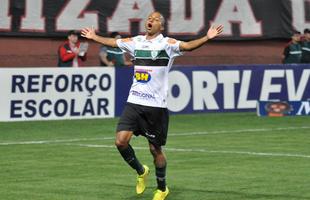 Meia-atacante marcou o tento do Coelho no empate por 1 a 1 em Santa Catarina