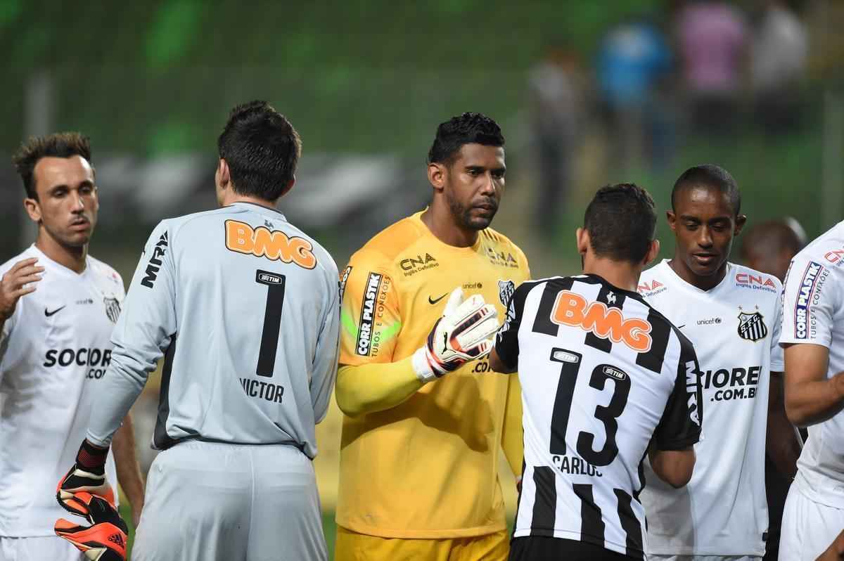 Imagens do jogo entre Atltico e Santos, no Independncia, pela 24 rodada do Campeonato Brasileiro
