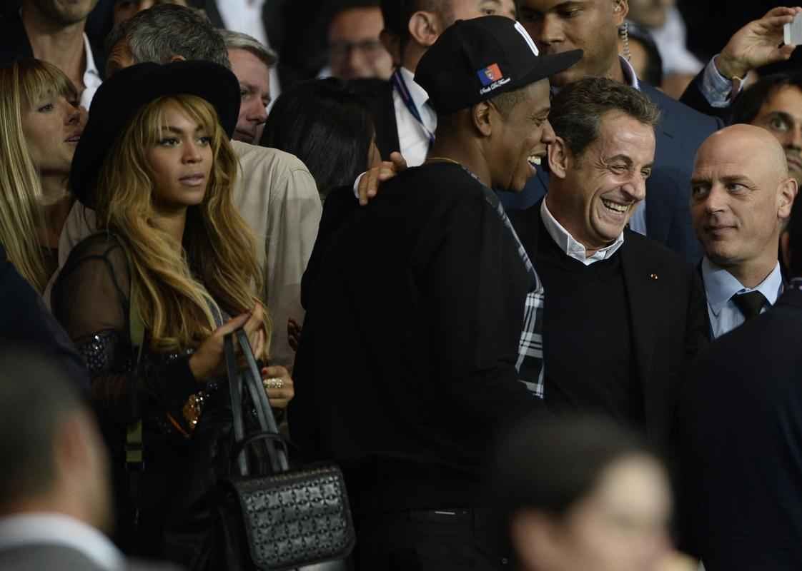 Jogo pela Liga dos Campees entre PSG e Barcelona, em Paris, reuniu cantora Beyonc e seu marido, o rapper Jay-Z; o ex-jogador ingls David Beckham e o ex-presidente da Frana, Nicolas Sarkozy