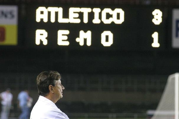 Lori Sandri morreu nesta sexta-feira, aos 65 anos, vítima de um câncer na cabeça