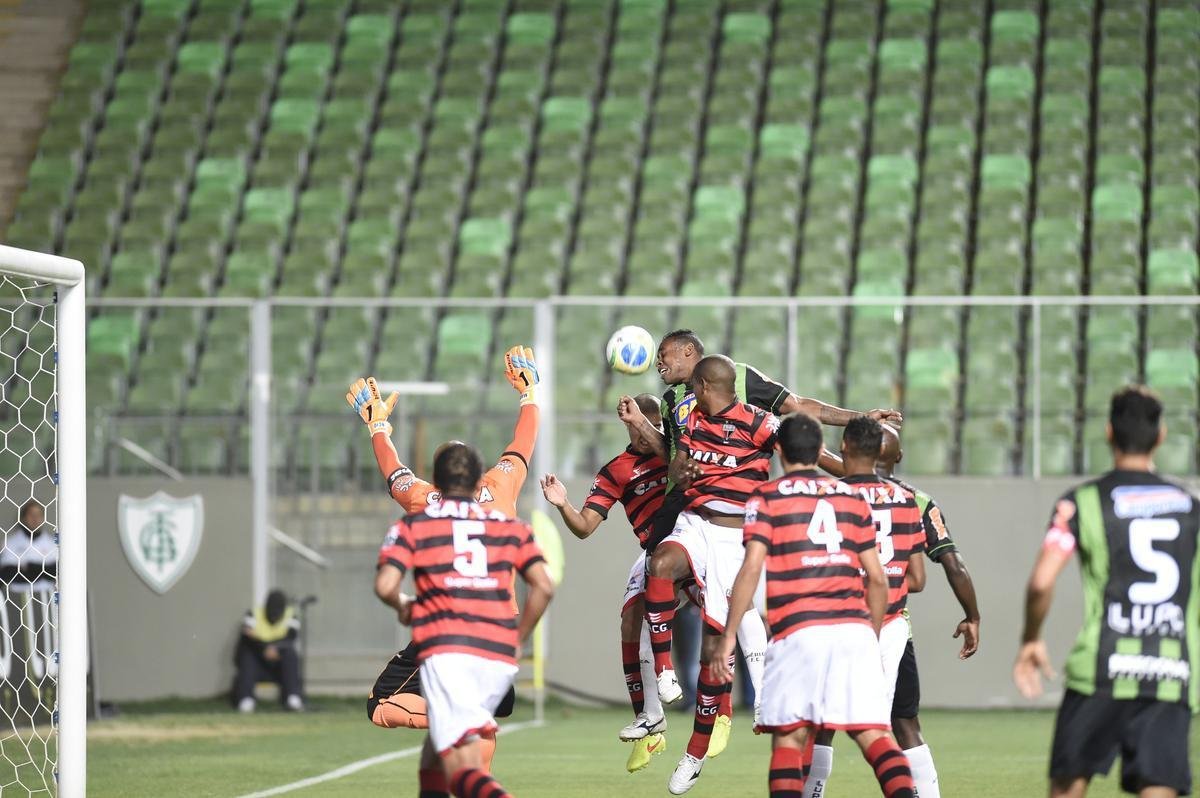 Fotos do jogo entre Amrica e Atltico-GO, no Independncia, pela 27 rodada da Srie B do Brasileiro