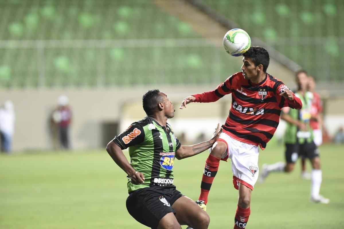 Fotos do jogo entre Amrica e Atltico-GO, no Independncia, pela 27 rodada da Srie B do Brasileiro