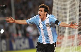 9 -  Lionel Messi  (Futebol):  Apesar da boa campanha na Copa do Mundo, Messi caiu de U$ 13 milhes para U$ 12 milhes