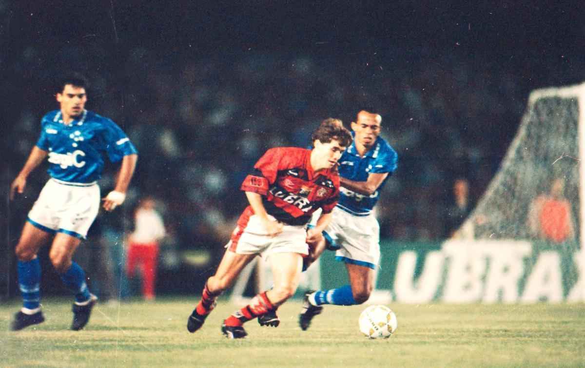 Em 1996, o Cruzeiro eliminou o Flamengo da semifinal da Copa do Brasil, no Mineiro, diante de 84.414 pagantes.