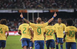 Com dois gols, atacante foi o destaque da Seleo Brasileira contra a Argentina