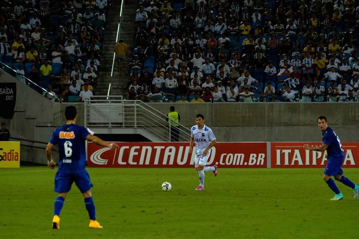 Cruzeiro sofreu e foi derrotado para o ABC, que briga para no cair para a Terceira Diviso