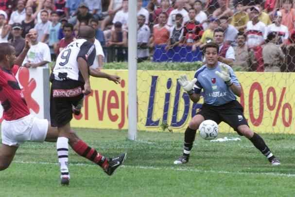 Brasileiro de 2004 - No Ipatingão, Atlético venceu o Flamengo por 6 a 1 na maior goleada da história do confronto