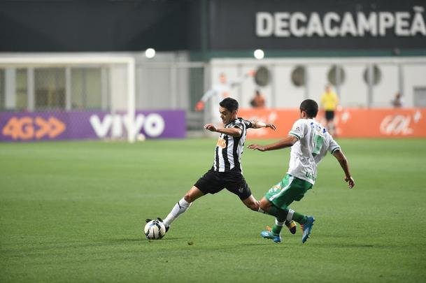 Imagens de Atltico x Chapecoense no Independncia, pela 34 rodada do Campeonato Brasileiro