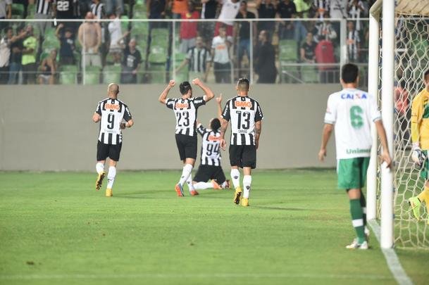 Imagens de Atltico x Chapecoense no Independncia, pela 34 rodada do Campeonato Brasileiro