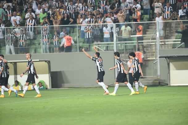 Imagens de Atltico x Chapecoense no Independncia, pela 34 rodada do Campeonato Brasileiro