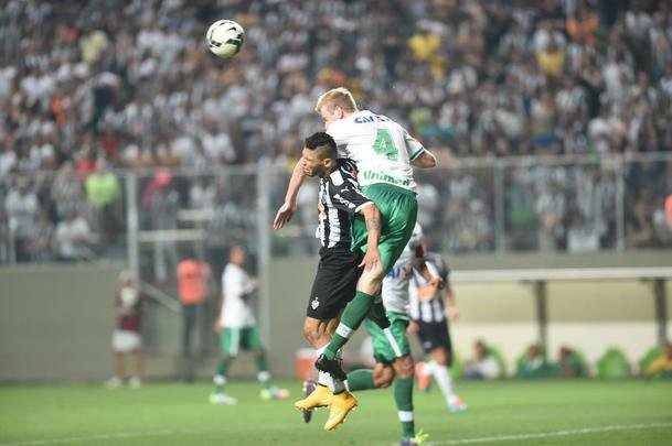 Imagens de Atltico x Chapecoense no Independncia, pela 34 rodada do Campeonato Brasileiro