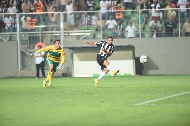 Imagens de Atltico x Chapecoense no Independncia, pela 34 rodada do Campeonato Brasileiro