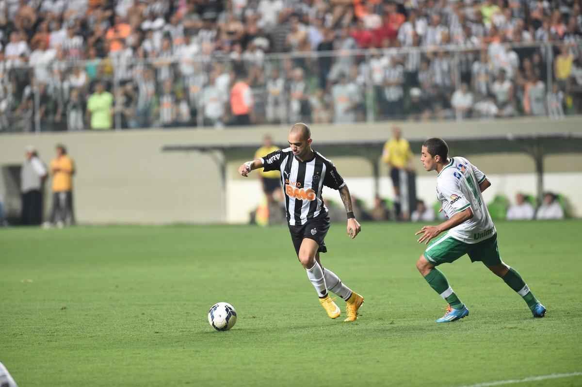 Imagens de Atltico x Chapecoense no Independncia, pela 34 rodada do Campeonato Brasileiro