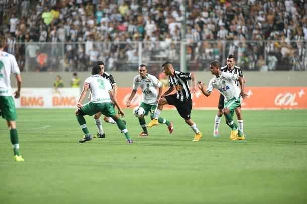Imagens de Atltico x Chapecoense no Independncia, pela 34 rodada do Campeonato Brasileiro
