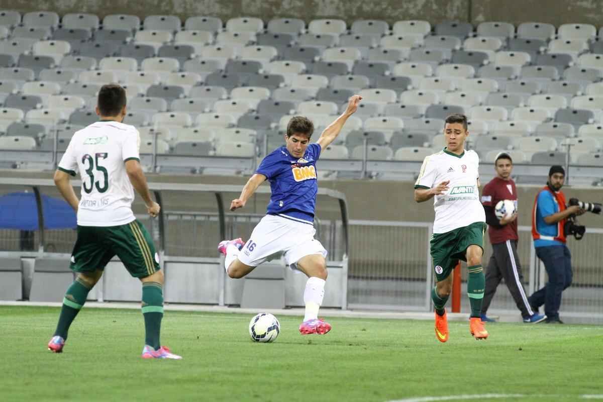 Fotos do jogo entre Cruzeiro e Palmeiras, no Mineiro, pela 30 rodada do Campeonato Brasileiro
