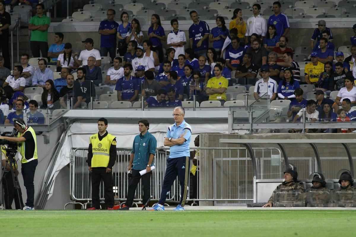 Fotos do jogo entre Cruzeiro e Palmeiras, no Mineiro, pela 30 rodada do Campeonato Brasileiro