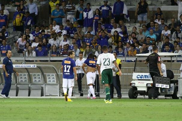 Fotos do jogo entre Cruzeiro e Palmeiras, no Mineiro, pela 30 rodada do Campeonato Brasileiro