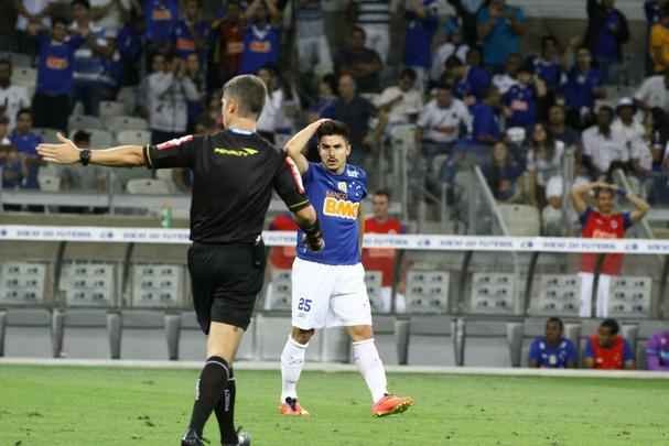 Fotos do jogo entre Cruzeiro e Palmeiras, no Mineiro, pela 30 rodada do Campeonato Brasileiro