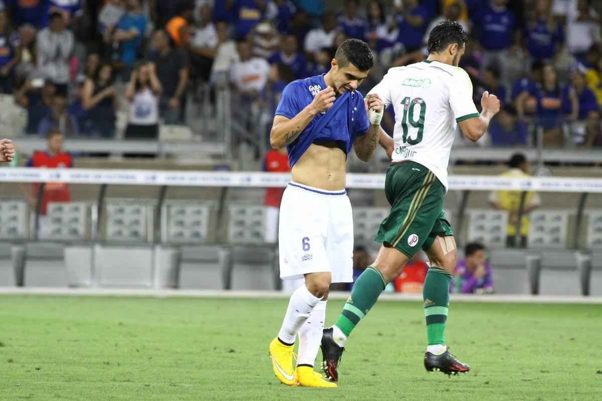 Fotos do jogo entre Cruzeiro e Palmeiras, no Mineiro, pela 30 rodada do Campeonato Brasileiro