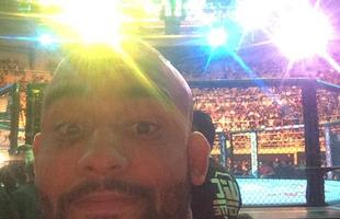 Imagens de bastidores do UFC no Maracanzinho: Warlley Alves, campeo do TUF Brasil 3