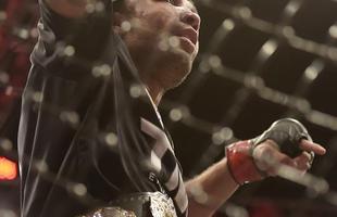 Fotos das lutas e bastidores do UFC 179, no Rio de Janeiro - Jos Aldo (bermuda preta e vermelha) venceu Chad Mendes por deciso unnime e manteve o cinturo dos penas do UFC
