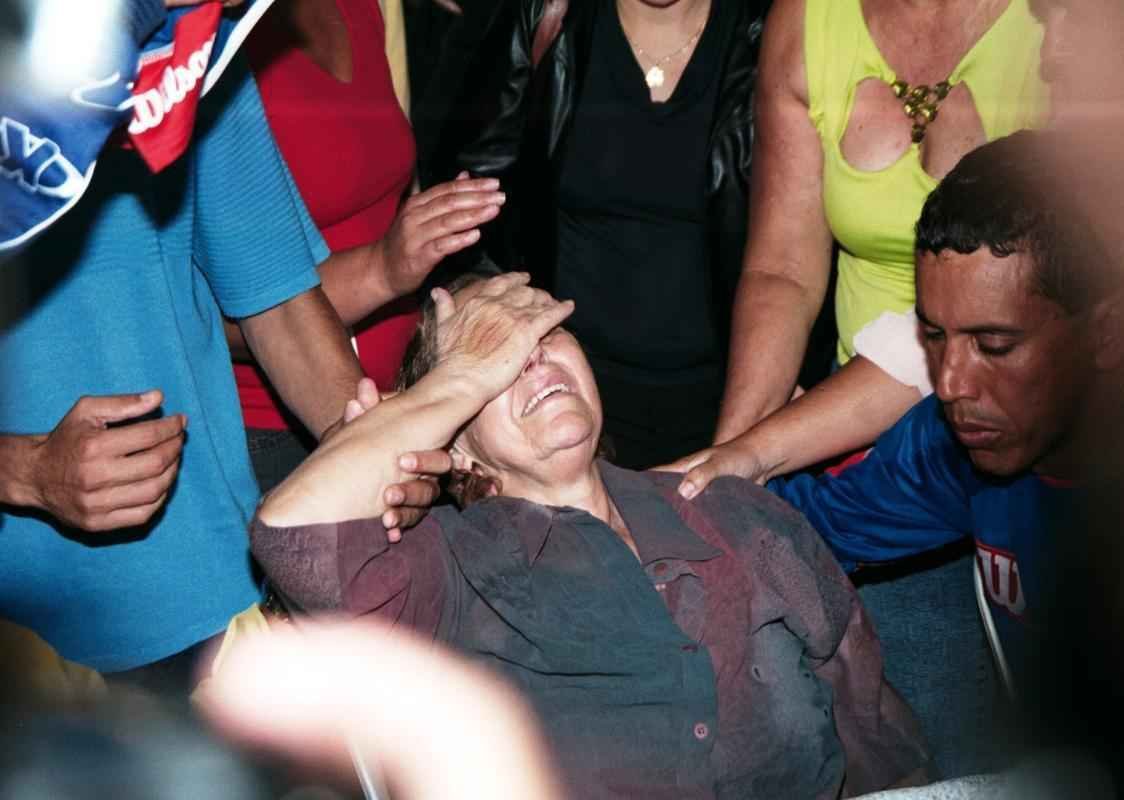 Morte do zagueiro Serginho por parada cardiorrespiratria completa 10 anos. Veja imagens