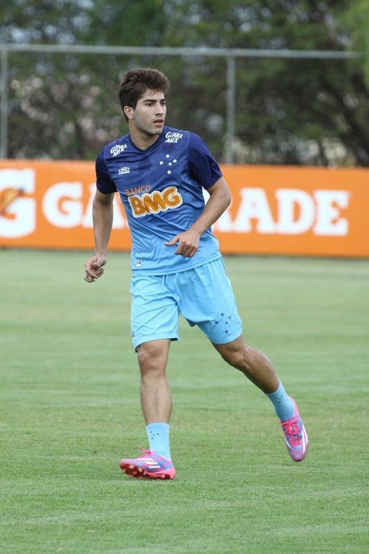 Treino desta segunda-feira na Toca da Raposa II. Jogadores do Cruzeiro se prepararam para enfrentar o Santos, na quarta-feira, no Mineiro, no jogo de ida das quartas de final da Copa do Brasil