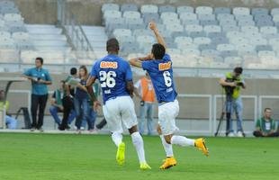 Cruzeiro recebeu o Botafogo no Mineir�o de olho em manuten��o da vantagem no Brasileiro