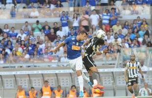 Cruzeiro recebeu o Botafogo no Mineir�o de olho em manuten��o da vantagem no Brasileiro