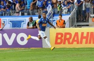 Cruzeiro recebeu o Botafogo no Mineir�o de olho em manuten��o da vantagem no Brasileiro