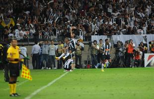 Na deciso da Libertadores contra o Olmpia, nova derrota fora de casa por 2 a 0. No Mineiro, o Atltico lutou at o fim e conquistou a taa nos pnaltis