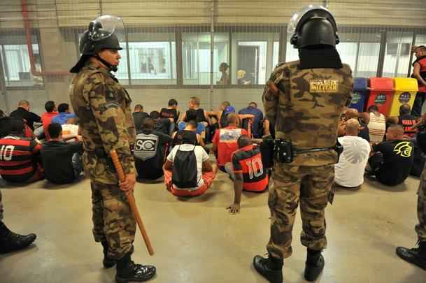 Polcia Militar prendeu 87 integrantes de Jovem Fla e Pavilho Independente envolvidos em confuso com atleticanos
