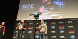 Imagens da pesagem e o evento pr-pesagem do UFC 180 - Cain Velasquez no game de perguntas e respostas