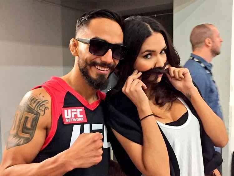Imagens da pesagem e o evento pr-pesagem do UFC 180 - A octagon girl mexicana Jamillette Gaxiola e o finalista do TUF, o mexicano Jos Quionez