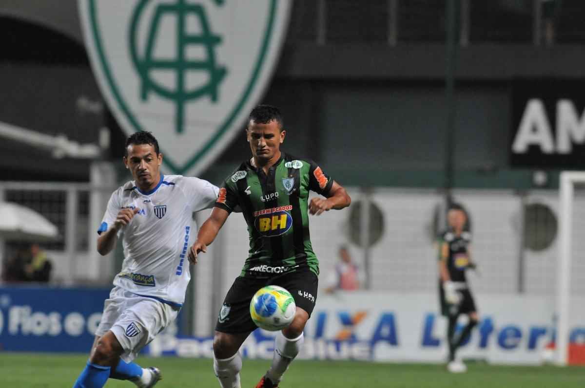 Fotos do jogo entre Amrica e Ava, no Independncia, pela 35 rodada da Srie B do Brasileiro